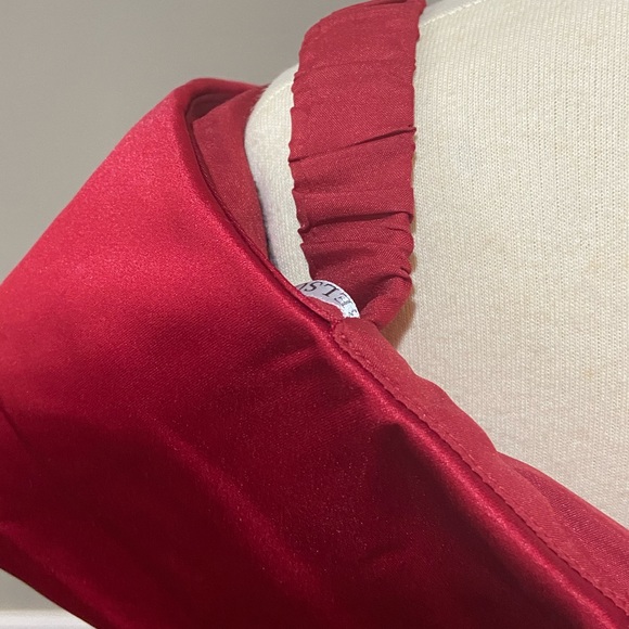 3 for $75! Red (Berry) Satin Dress Size 12 - Picture 5 of 7